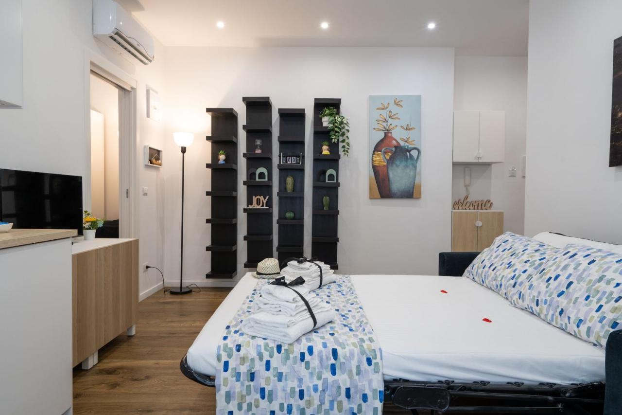 Ferienwohnung Piccola Oasi Nel Cuore Di Bari Exterior foto
